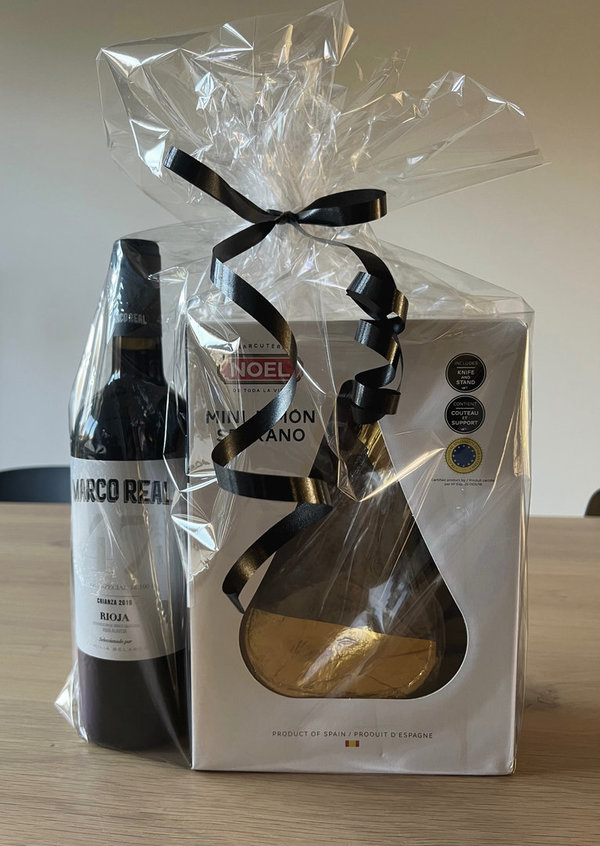 Geschenkset mini Serranoham (met houder en mes) en Rioja Crianza Cuvée Especial 47 (2019)